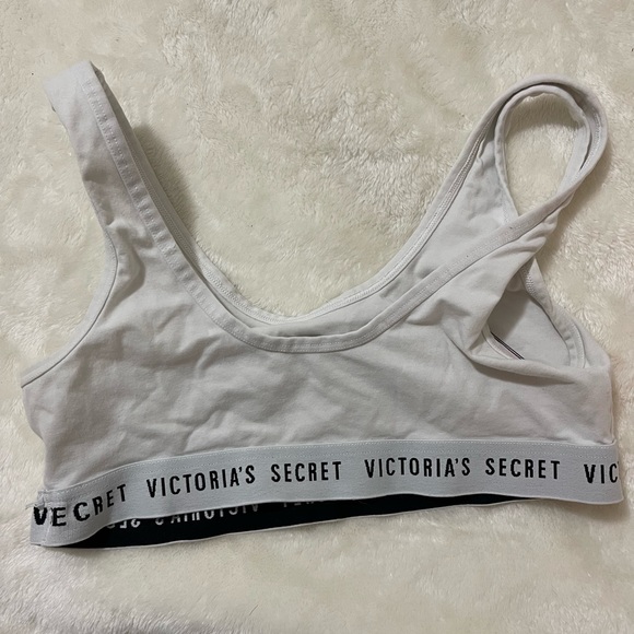 Victoria Secret Sports Bra Bundle - Picture 6 of 7